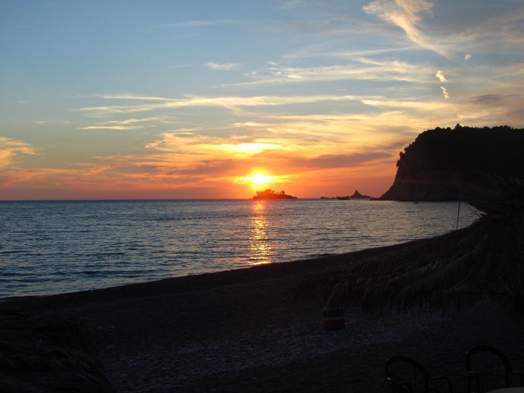 Apartamento Vuko I Magdalena Midzor Petrovac Exterior foto